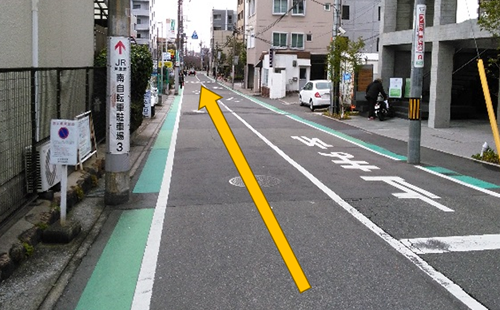 4.国道2号線まで南下したら、交差点を渡らずに右折すると、 4.国道2号線まで南下したら、交差点を渡らずに右折すると、