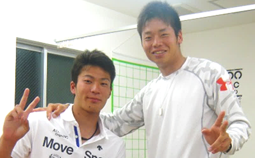 阪神-藤谷 投手 / オリックス-近藤 投手 阪神-藤谷 投手 / オリックス-近藤 投手
